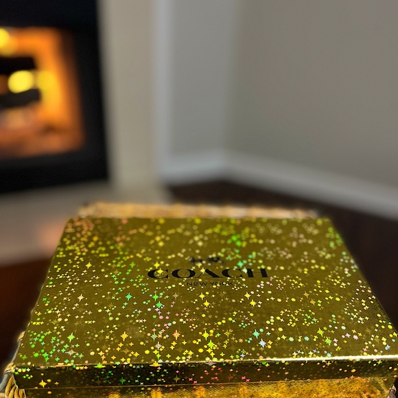 Coach Mini-ID Wallet and Keychain Set - Picture 4 of 7